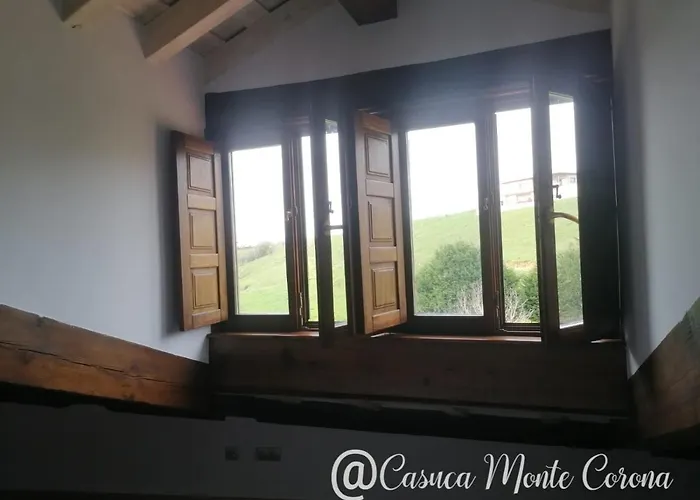 Сasa de vacaciones Casa Con Encanto En La Hayuela, Situada A 5 Min De Comillas