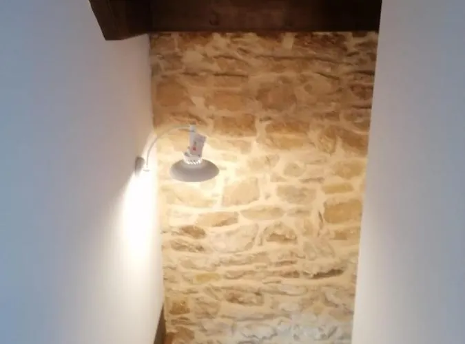 Сasa de vacaciones Casa Con Encanto En La Hayuela, Situada A 5 Min De Comillas Udias