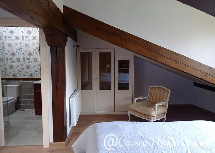 Сasa de vacaciones Casa Con Encanto En La Hayuela, Situada A 5 Min De Comillas